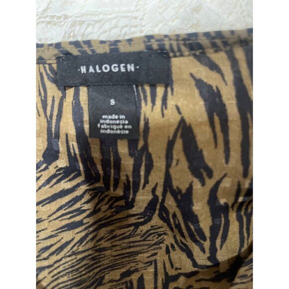 Halogen Twist Front Top, Olive-Black Splice Animal, Sz. S - Picture 9 of 11